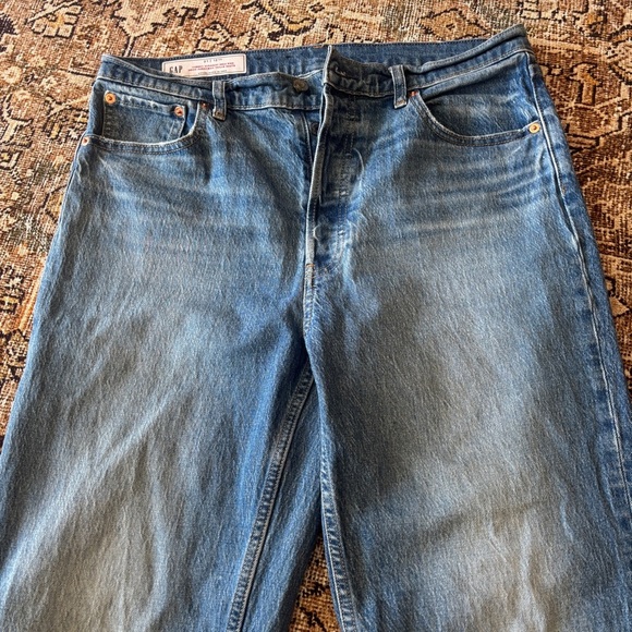 GAP Cheeky Straight High Rise Jean Size 31/ 12 Tall - Picture 4 of 8